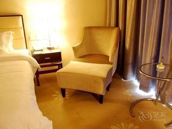 Ligang Hotel Циндао Екстериор снимка